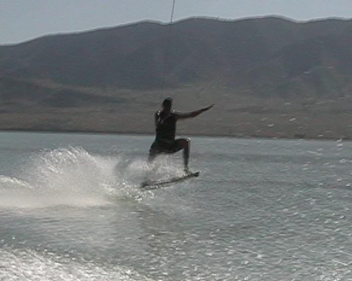 wakeskate-ollie1.JPG