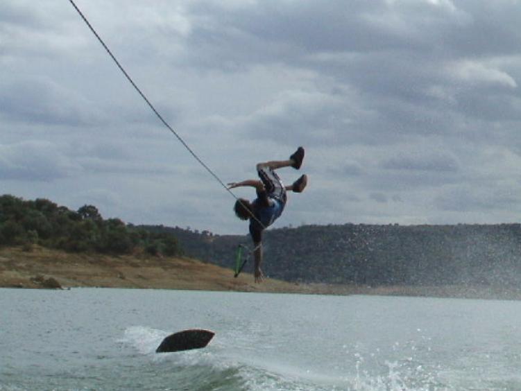 Wakeskate_gone_wrong.JPG